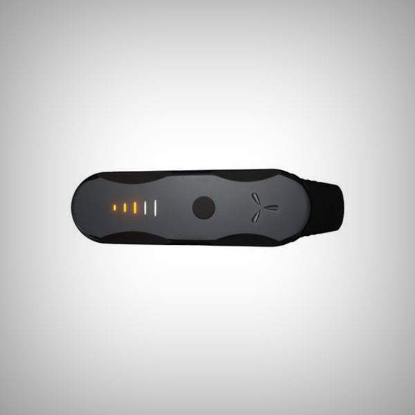 AirVape XS GO featuring an oval ceramic heating chamber