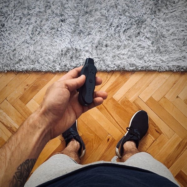 AirVape XS GO hybrid heating vaporizer by Apollo