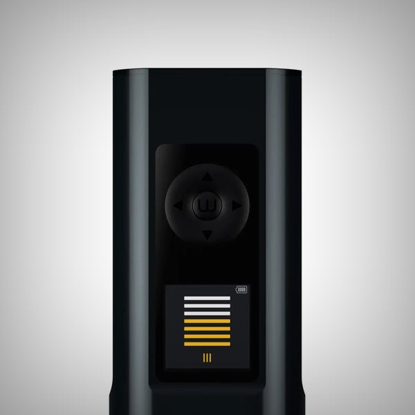 Close-up of Arizer Solo III V2.0 control panel with illuminated bar display