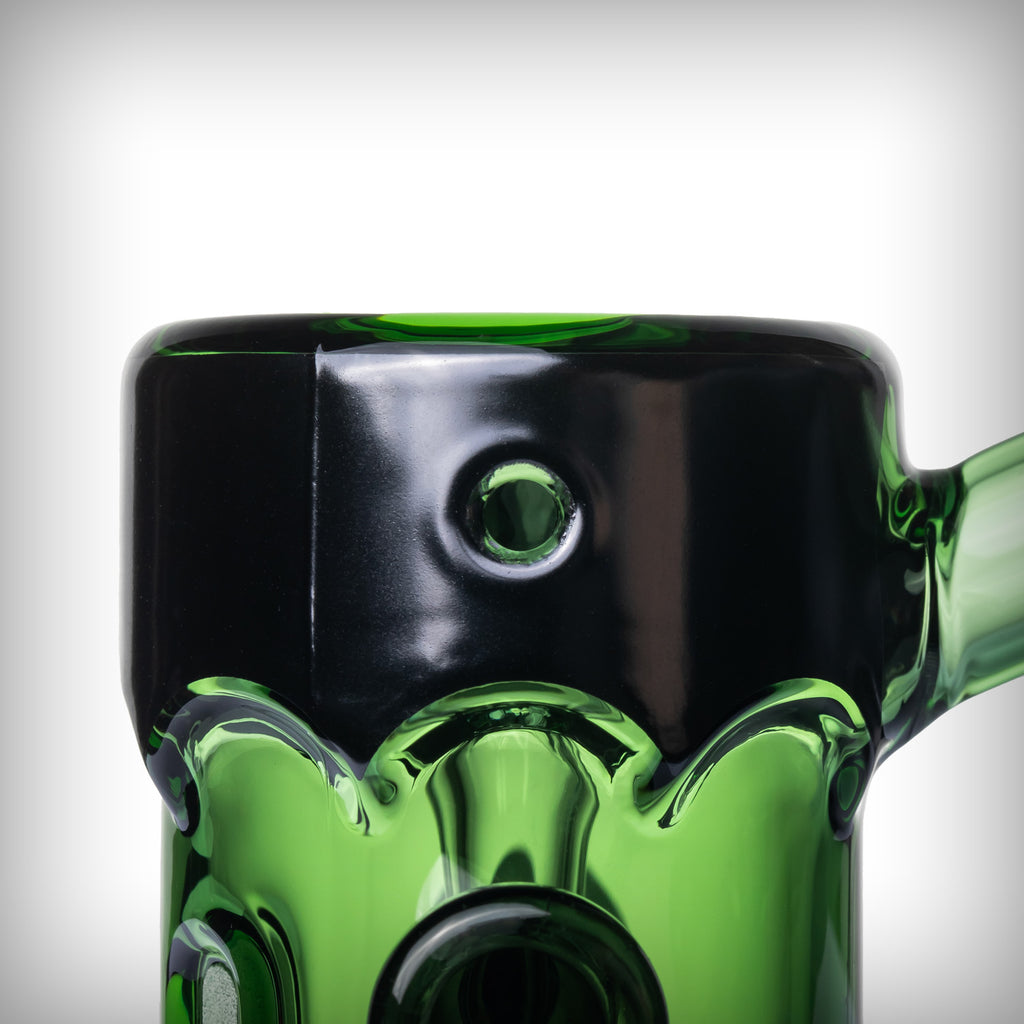 Close-up of MJ Arsenal Frankenbubbler upper face and black glass rim