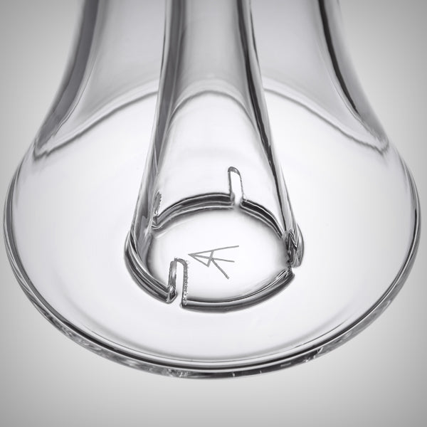 Close-up of the 14 mm joint on MJ Arsenal Lumina Bubbler