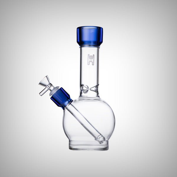 Compact 9-inch borosilicate glass bong by Human Grade