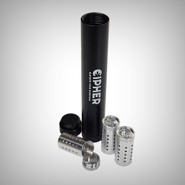 Dry herb vaporizer pipe with ceramic heating chamber