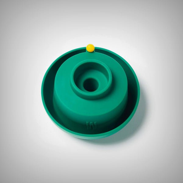 Gravity water pipe with silicone protection and anti-roll bowl
