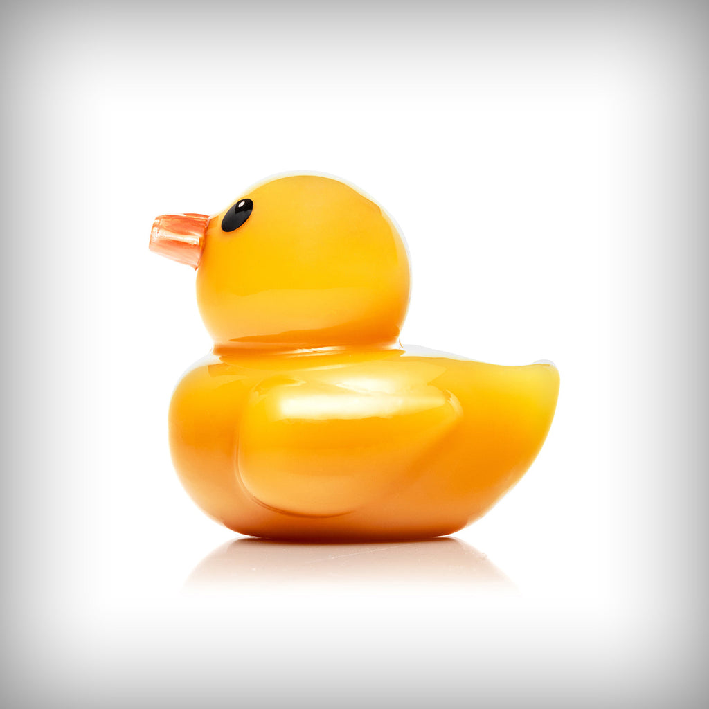 HEMPER Ducky Hand Pipe front view with orange glass beak mouthpiece