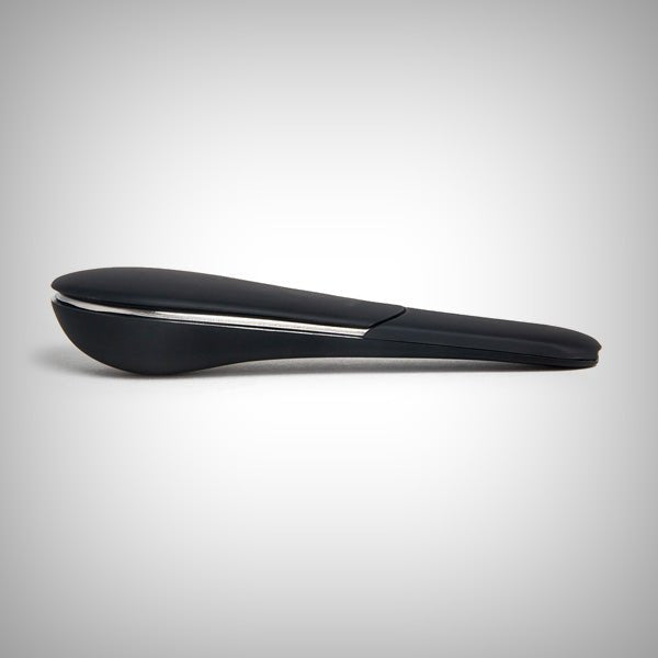 Journey Pipe J4 magnetic hand pipe with silicone grip