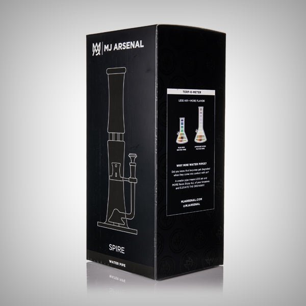 MJ Arsenal Spire close-up of flared borosilicate glass mouthpiece packaging