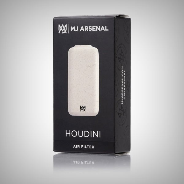 Houdini smoke filter by MJ Arsenal compact carbon filter