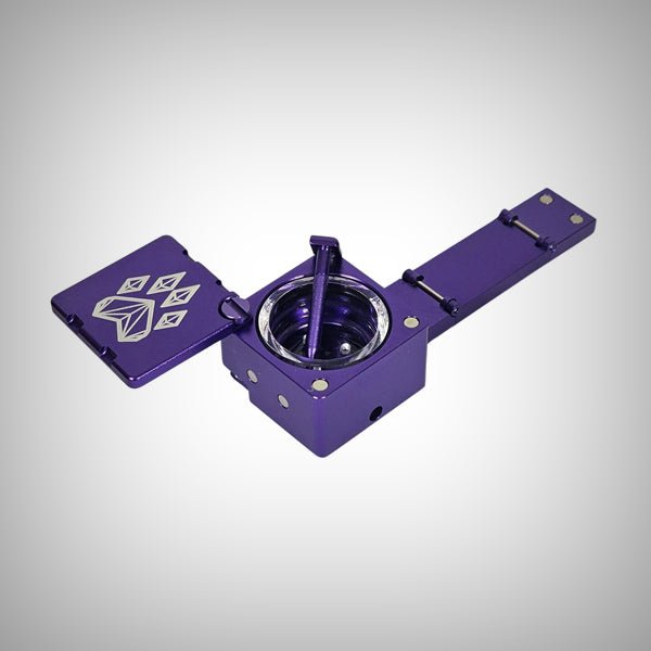 Scorpion Pipe showing folding magnetic stem and closure