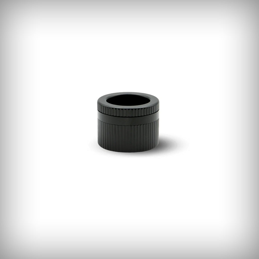 Stache Grynder 360 aluminum grinder in black finish