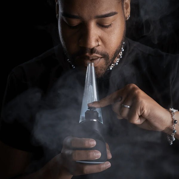 New Peak Pro Smart Rig by Puffco | Vaporizer | 421Store online smoke shop