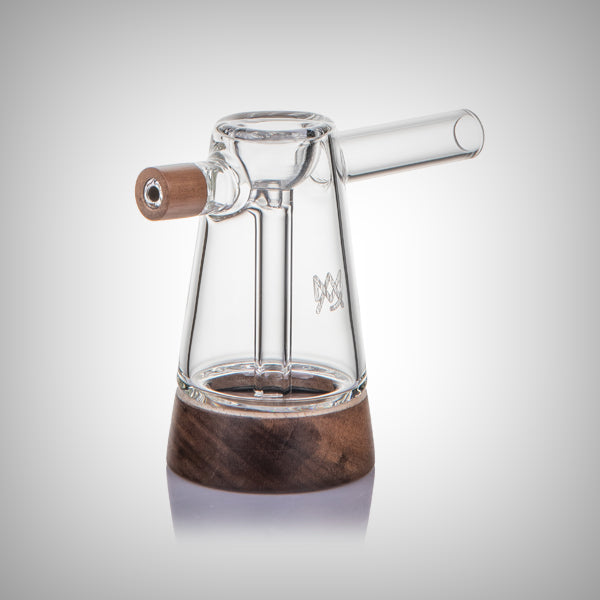 MJ Arsenal Mesa compact bubbler for everyday use