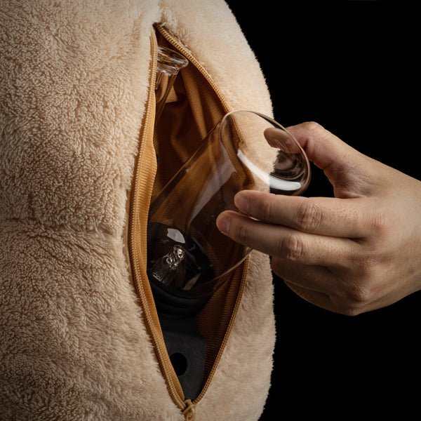 Smoke Stash Bear: The Ultimate Discreet Water Pipe Carrying Case by Flux Smoke | | 421Store online smoke shop