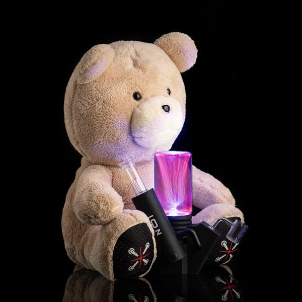 Smoke Stash Bear: The Ultimate Discreet Water Pipe Carrying Case by Flux Smoke | | 421Store online smoke shop