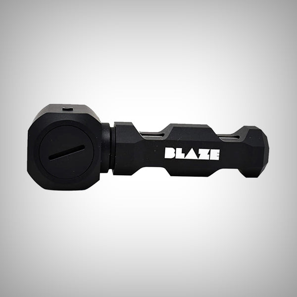 4.75" Sumo Armor/Metal Pipe by Samurai Blaze by Samurai Blaze | Pipes | 421Store online smoke shop