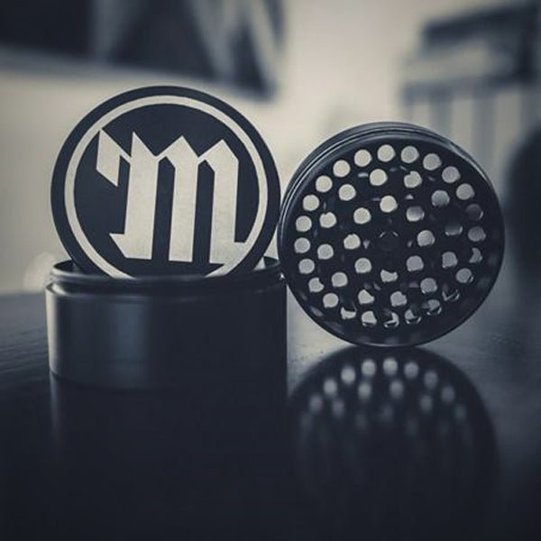 Myster Stashtray Bundle - Blackout Limited Edition - Trays - Myster - 421Store - online smoke shop