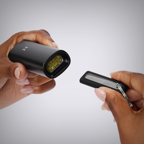 PAX Plus Vaporizer (Complete Kit) by PAX Vaporizers | dry herb vaporizer | 421Store online smoke shop